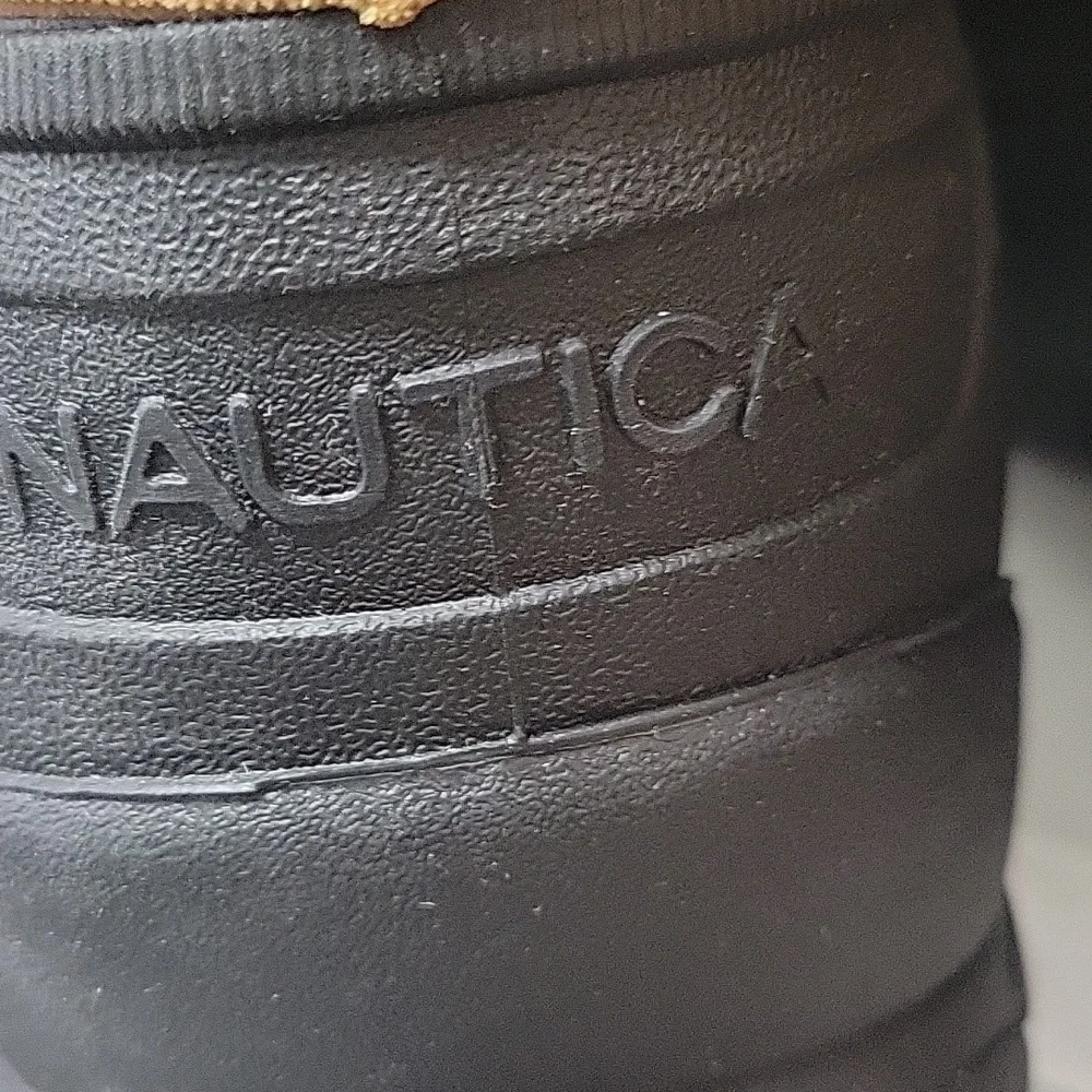 Nautica Men's Under Tow Cold Weather Boots Size 10